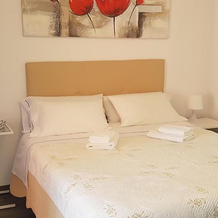 Apartamento Minerva Jupiter เบนัลมาเดนา ห้อง รูปภาพ