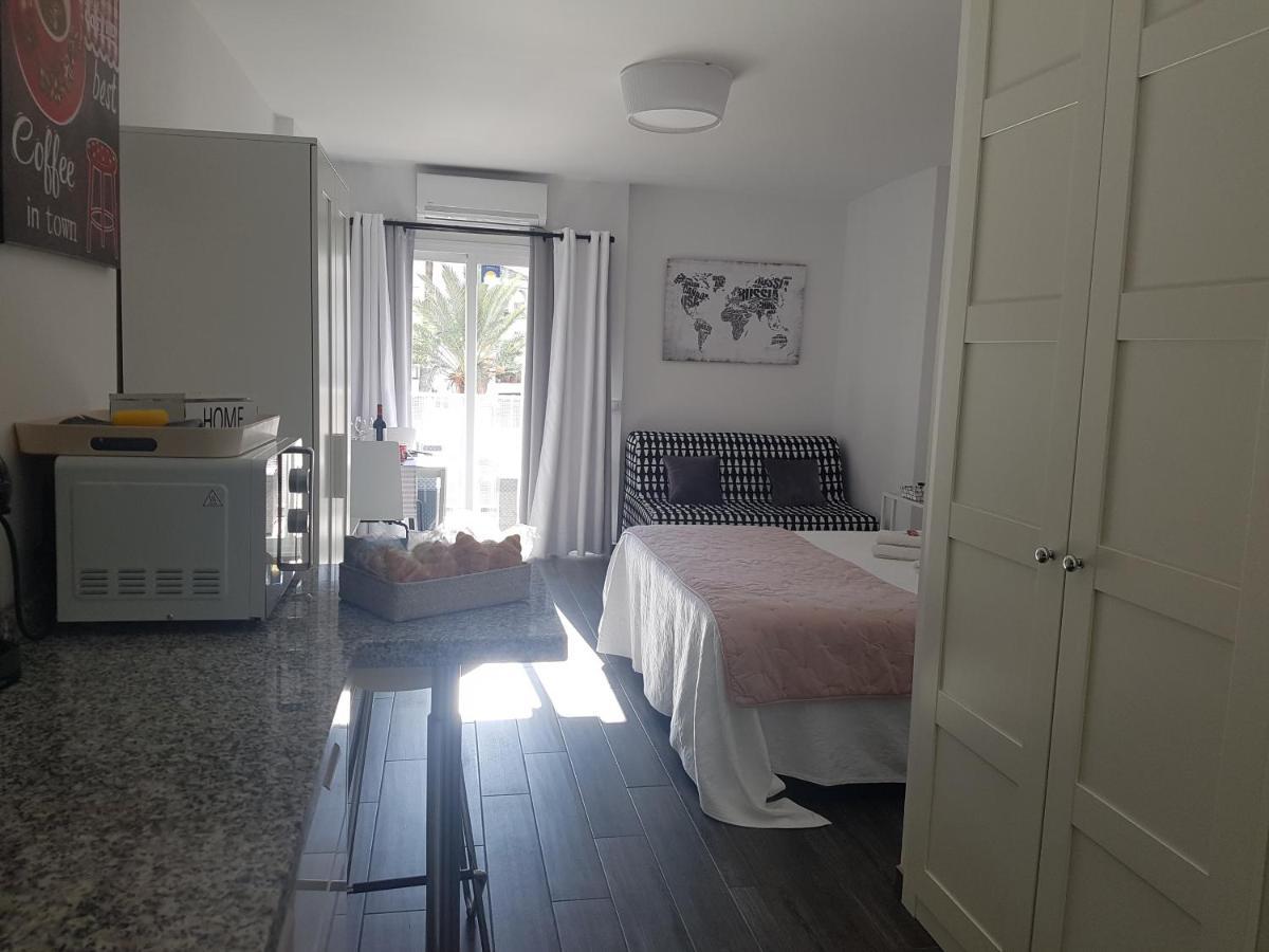 Apartamento Minerva Jupiter เบนัลมาเดนา ภายนอก รูปภาพ