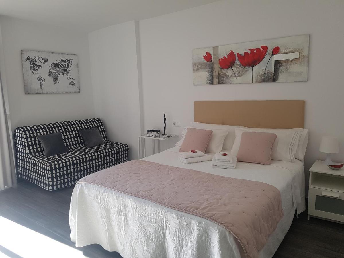 Apartamento Minerva Jupiter เบนัลมาเดนา ภายนอก รูปภาพ