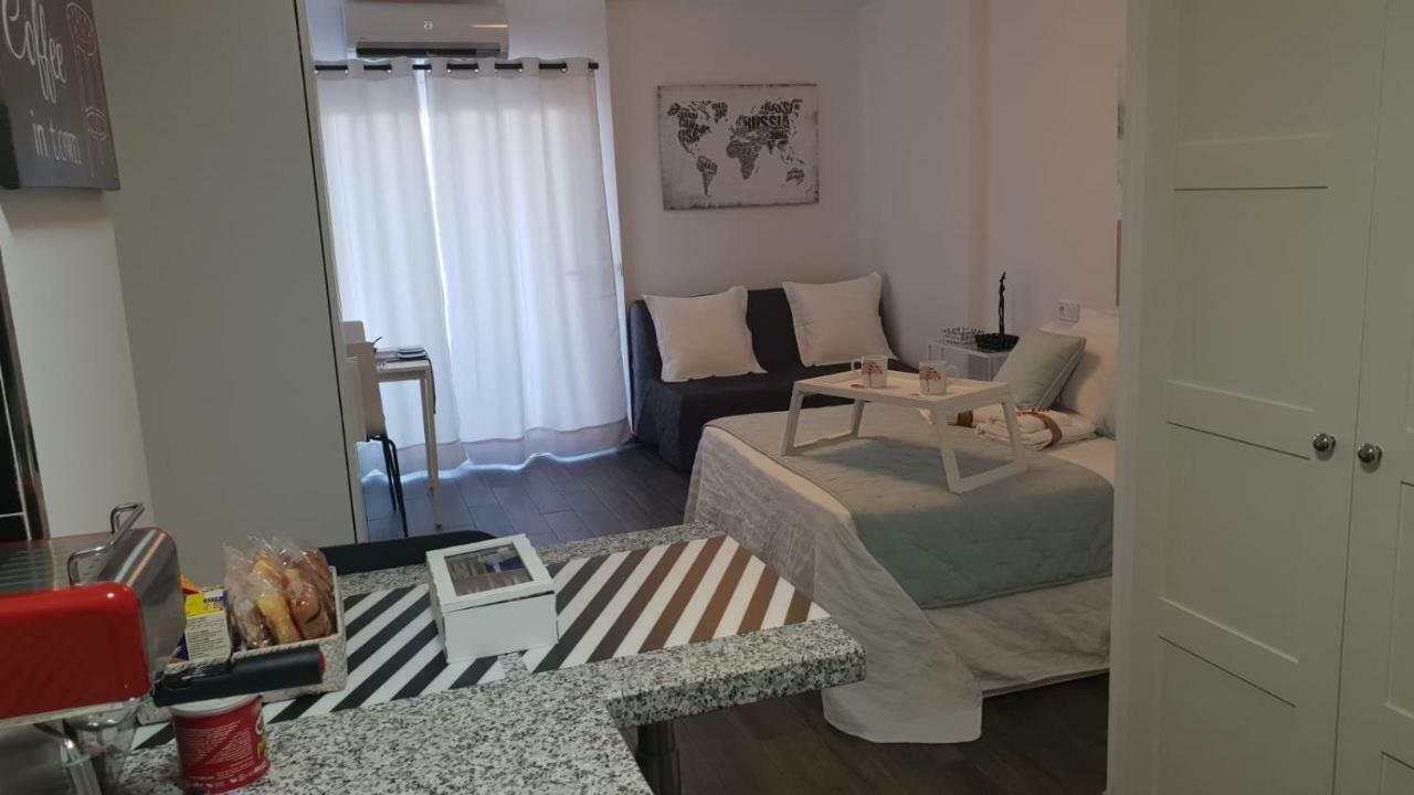 Apartamento Minerva Jupiter เบนัลมาเดนา ภายนอก รูปภาพ